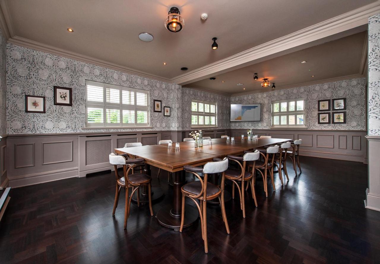 The Bulls Head Hotel ヘイル エクステリア 写真