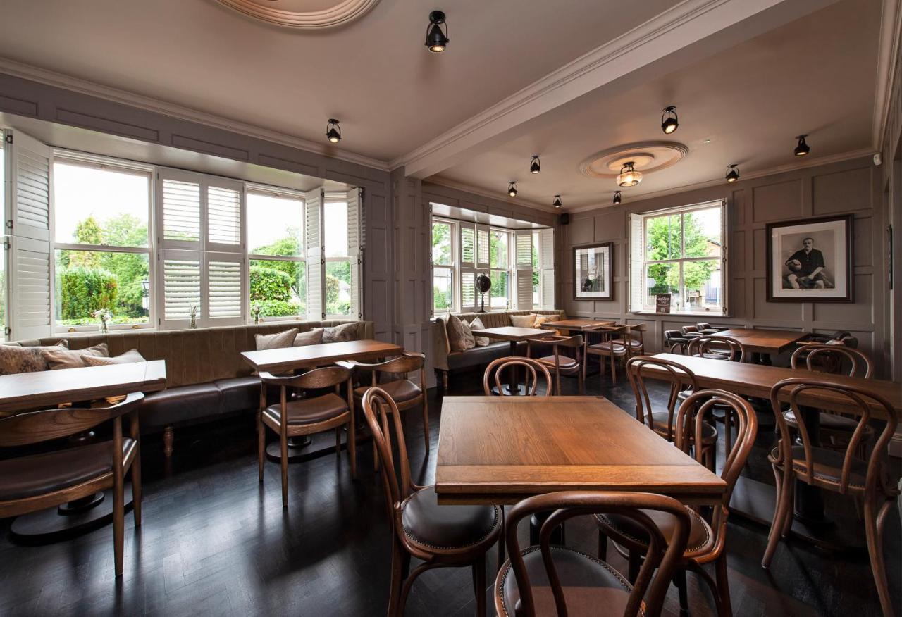 The Bulls Head Hotel ヘイル エクステリア 写真