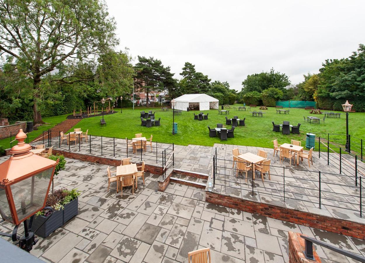 The Bulls Head Hotel ヘイル エクステリア 写真