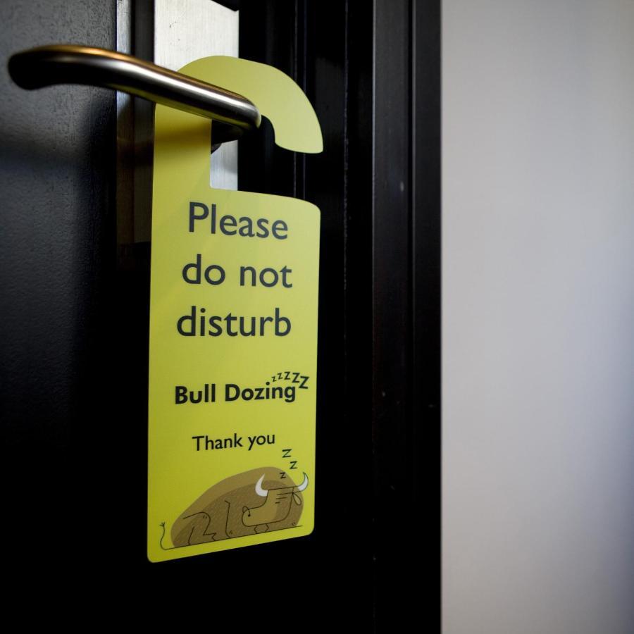 The Bulls Head Hotel ヘイル エクステリア 写真
